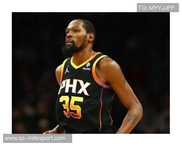 杜兰特赞阿门持球能力出色三分球自信决策无懈可击