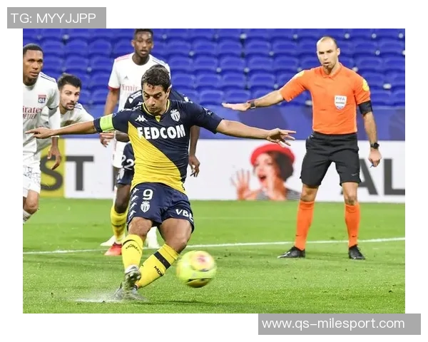 迪萨西本赛季无法租借罗马里昂巴黎FC收到通知