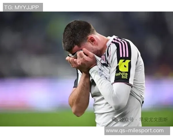 赞布罗塔强调尤文应坚定支持弗拉霍维奇并重视伊尔迪兹的培养