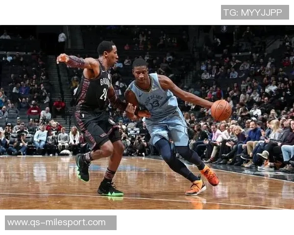 比克斯塔夫分享应对犯规困扰的策略与团队努力掌控局势的经验