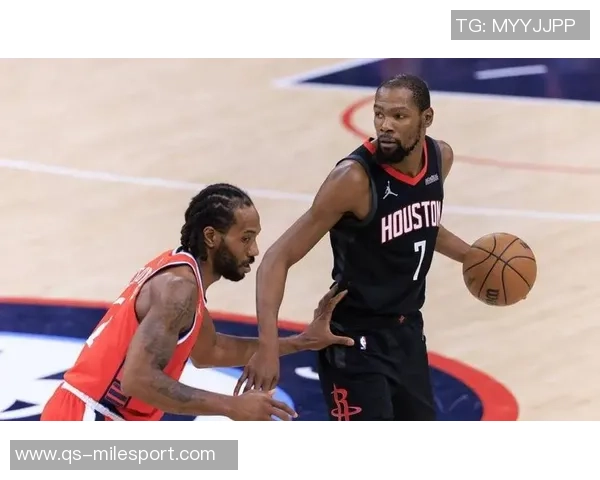 伦纳德称赞加兰天赋出众期待他展现全明星级别的最佳状态 伦纳德称赞加兰天赋出众期待他展现全明星级别的最佳状态