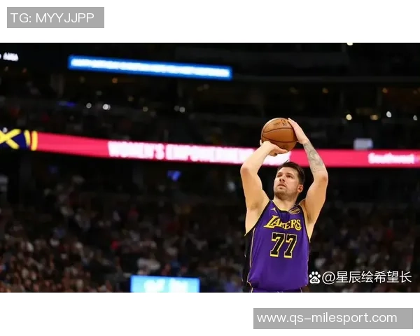 东契奇谈小个阵容优势逆转比赛一度将差距缩小至8分 东契奇谈小个阵容优势逆转比赛一度将差距缩小至8分